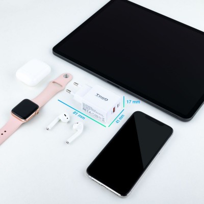 TooQ TQWC-2SC04WT cargador de dispositivo móvil Universal Blanco Corriente alterna Carga rápida Interior