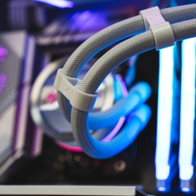 REFRIGERACION LIQUIDO CPU VALKYRIE DRAGONFANG 240 ARGB BLANCO