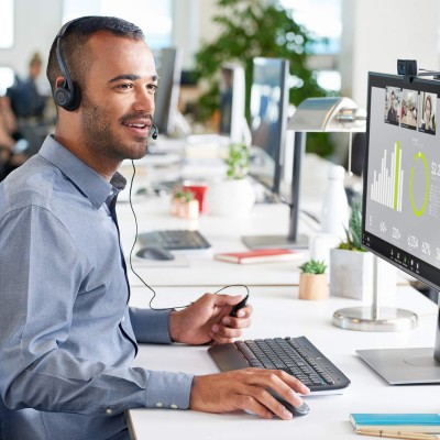 Logitech Hd Pro C920 cámara web 3 MP 1920 x 1080 Pixeles USB 2.0 Negro