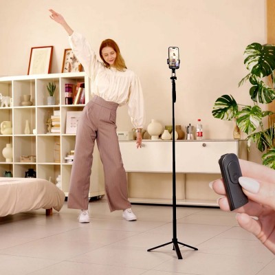 AISENS Palo Tripode Para Selfie Con Mando A Distancia Bluetooth 3 En 1, Negro